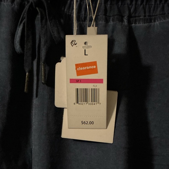 NWT Cupio Navy Pants - Picture 2 of 4